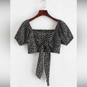 New Zaful Black & White Floral Tie Up Crop Top